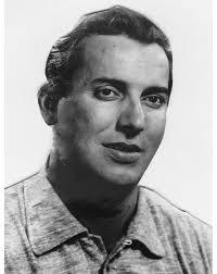 Anna Zingarelli's Instagram, Twitter & Facebook