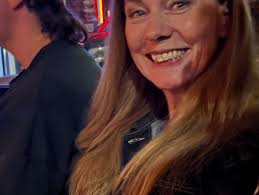 Here's to old friends 💋🌹🤠- Happy Trails boys and girls. Love you all so  very much! Larry, Gary and mom dancing at @bourbonstreetblues oh my God,  @garybowie1 look what you started 😳Congratulations