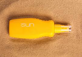 Blurry animated flare against starfish with sea shells and a bottle of sunscreen lotion on sand composite image of blurry animated flare. You Can Use Your Empty Sunscreen Bottle To Hide Valuables On The Beach Ingenious Nifty Crafts Repurposed