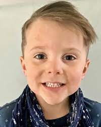 Come on we share some latest information about ollie robinson about his biography, net worth, career, income, and expenses. Oliver Robinson Child Actor Manchester