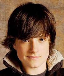 Pin By Emily Minter On Children Tween Boy Haircuts Boys Long Hairstyles Boys Haircuts