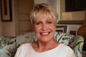 Tracey Mcleod's Instagram, Twitter & Facebook