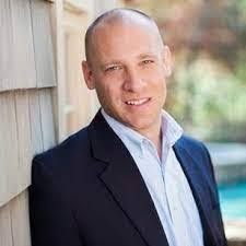 Steve Mottola's Instagram, Twitter & Facebook