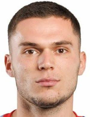 Ron Raçi portrait