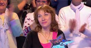 Et voilà l'aventure des « douze coups de midi » va bientôt s'arrêter pour véronique, devenue 2ème plus grande maître de midi derrière un certain christian. Les 12 Coups De Midi Veronique En Echec Face A L Etoile Mysterieuse Le Micro Ne Devoilait Pas Robin Williams Toutelatele