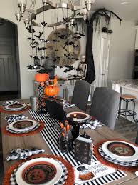 Halloween Table Decor Love In 2020 Halloween Table Decorations Halloween Table Table Decorations