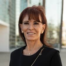 Rebecca Cates's Instagram, Twitter & Facebook