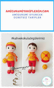 Erkek Cocuklarin Oldukca Hosuna Gidecek Amigurumi Taraftar Bebek Tarifini Paylasiyoruz Birbirinden Guzel Amigurumi Tar Amigurumi Bebek Amigurumi Oyuncak Bebek