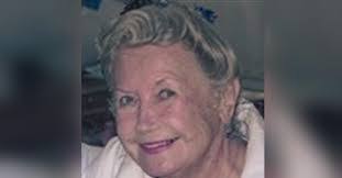 Robyn Byers's Instagram, Twitter & Facebook