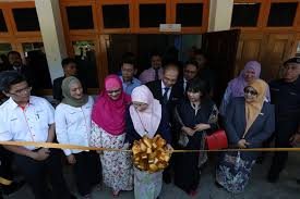 Sementara itu, untuk menelusuri bagaimana sejarah perkembangan bahasa indonesia, haruslah dimulai dari sejarah kelahirannya terlebih dahulu. Psk Ppkk Serendah Home Facebook