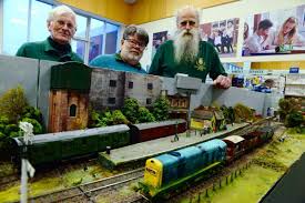 Hundreds Of Train Enthusiasts Attend An Incredible Model Train Show Check Out The Pictures Https Www Burnhamand In 2020 Model Train Show Model Trains Vintage Train