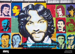 Mural northern ireland hi-res stock photography and images