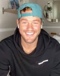 Underwood now must stay at least 100 yards away from randolph and her home and work at all the text messages between bachelor stars cassie randolph and colton underwood have now been. Colton Underwood Wikipedia