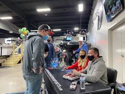 Tony stewart girlfriend sports talk. Tony Stewart Talks Jimmie Johnson In Indycar Srx Series Boat Design