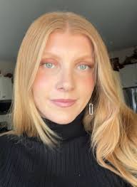 heyyyy, hope everyone is having a great day! just sharing a lil edit that i  did a few weeks ago, im a 32 years old skater from la paz, mexico! im living