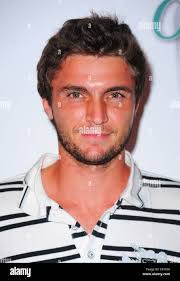 Simon hotel hi-res stock photography and images