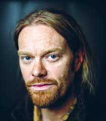 Vol. 51 nr. 10 2014 TIDSSKRIFT FOR NORSK PSYKOLOGFORENING Barns fornemmelse  for brudd TRENGER VI PSYKOLOGIEN? Den med- lidende