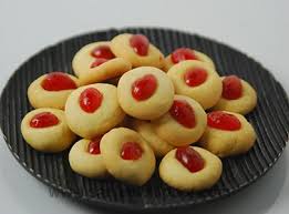 Delicious Cookies Topped With Candied Cherries Yummy Snacks Tea Cookies Recipes