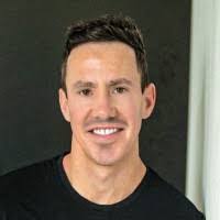 Staci Livesay's Instagram, Twitter & Facebook