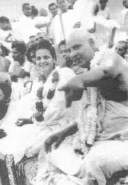 Sri Ma Anandamayi » Swami Sivananda