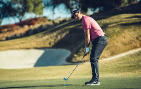 John rahm — illustration manquante : Jon Rahm Wechselt Zu Callaway Golftime De Ausrustung