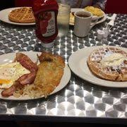 No errors but it does not fill up the faces ? Cinnamon Roll Waffle Menu Fill Up With Billups Oxford