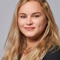 Caitlin Hill's Instagram, Twitter & Facebook