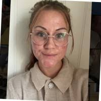 50+ "Alice Jansén" profiles