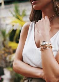 Panthere De Cartier Watch Stack Thin Cartier Love And Juste Un Clou Bracelet Howtomatch Org In 2020 Cartier Watches Women Gold Watches Women Neck Jewellery