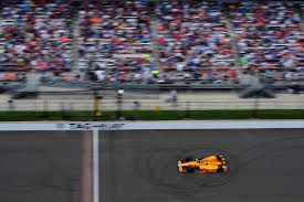 Las 500 millas de indianápolis es una de las competiciones más prestigiosas del mundo del motor. Indy 500 Fernando Alonso Tambien Rompe Motor En Las 500 Millas De Indianapolis Publico