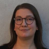 Jennifer Hallquist's Instagram, Twitter & Facebook