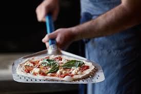 Featuring exceptional craft cocktails, classic american wines, and a seasonal menu highlighting local ingredients, oak is the perfect choice to gather your guests for. Where To Get The Best Pizza North Of Boston Northshore Magazine