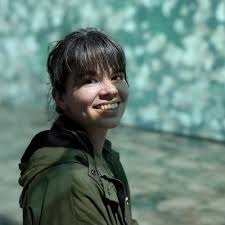 Dr Laura Swettenham (@l_swettenham)