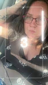 Shirley Surratt's Instagram, Twitter & Facebook