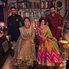See In Pictures How Aishwarya Rai Bachchan Rani Mukerji Deepika Padukone Kareena Kapoor Khan And Oth Diwali Outfits Bollywood Fashion Soha Ali Khan Wedding
