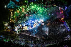 Listen to the best tomorrowland shows. Experience Tomorrowland 2019 Weekend 2 With These Livesets Edm Identity