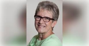 Verna Lynn's Instagram, Twitter & Facebook