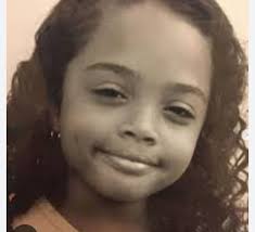 Are male strippers' physical attributes real during dance performances?