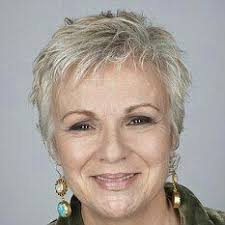 9 Mom Hair Style ideas