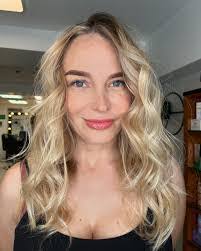 Olga Dale's Instagram, Twitter & Facebook