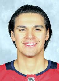 Player photos for the 2012-13 Seattle Thunderbirds at hockeydb.com