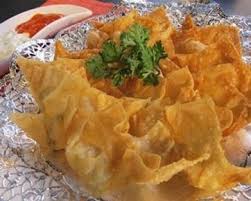 Piring pangsit cocok untuk jualan mie goreng,mie ayam, & kwetiau. Kriuk Kriuk Pangsit Goreng Garing Untuk Camilan Sore