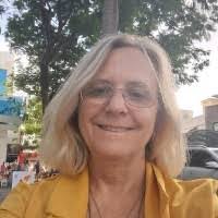 Diane Schubert's Instagram, Twitter & Facebook