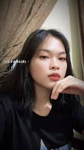 How to Do The Fangirl The Bias Trend