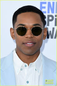 Waves' Taylor Russell & Kelvin Harrison Jr. Reunite at Spirit Awards 2020!:  Photo 4432422