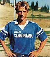 Born 8 september 1969) is an italian manager, and former professional footballer who played as a midfielder. Eusebio Di Francesco Wikipedia