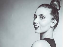 Se non ti puntano con l'obiettivo, sei out. Ecco i fotografi dello street  style