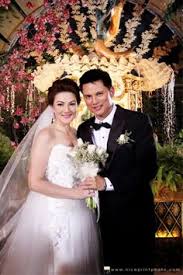 Capture The Details Of Your Wedding With The Help Of Larry Leong Photography Photography Street View Times Square