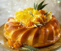 Le Gateau A L Ananas Et Au Kumquat Une Recette De Cyril Lignac Recette Recettes De Cuisine Recette De Chef Recette