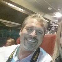 Melinda Borden's Instagram, Twitter & Facebook